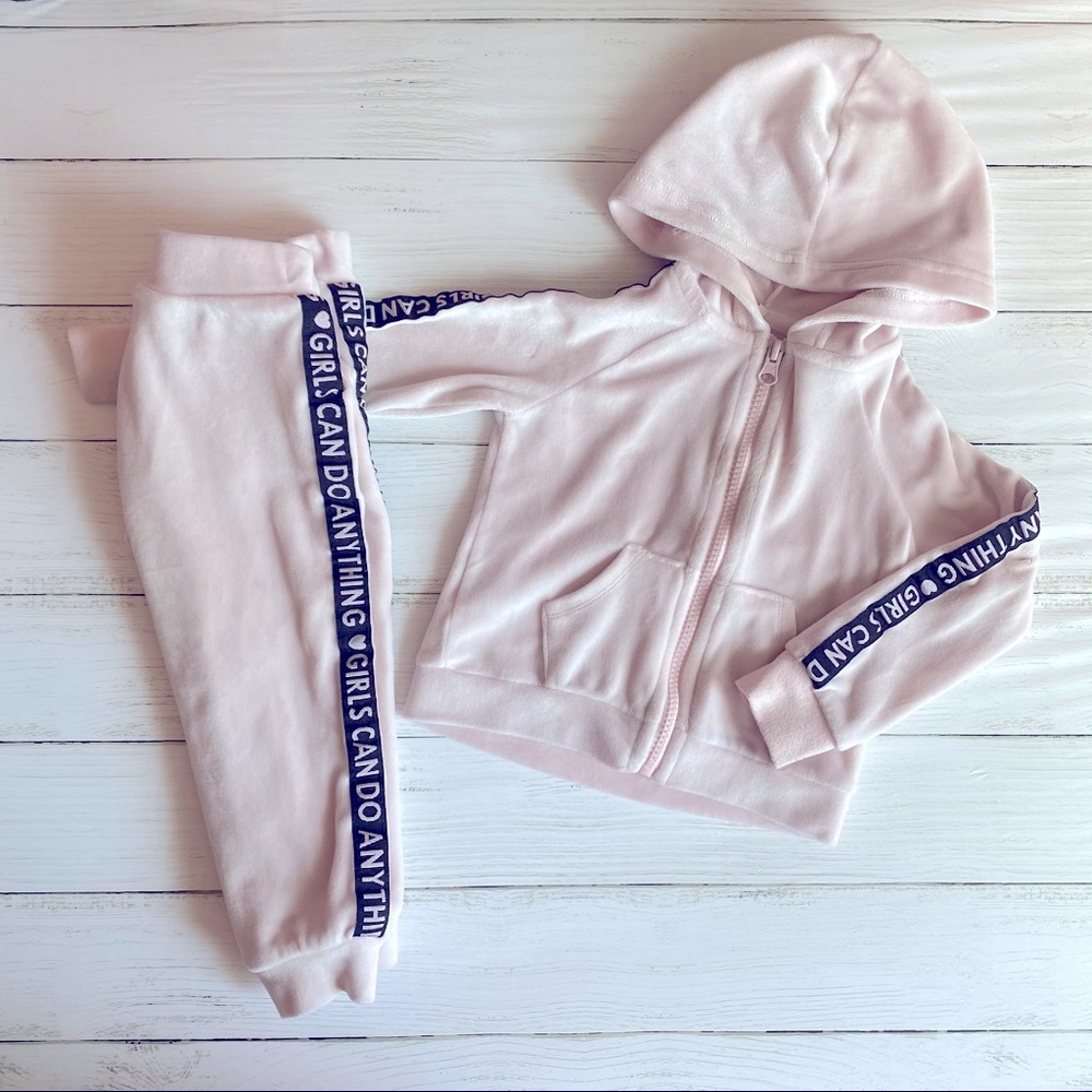 Toddler Girls Velour Jogger Set